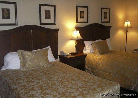 Conference Center El Dorado Hotel Bilik gambar